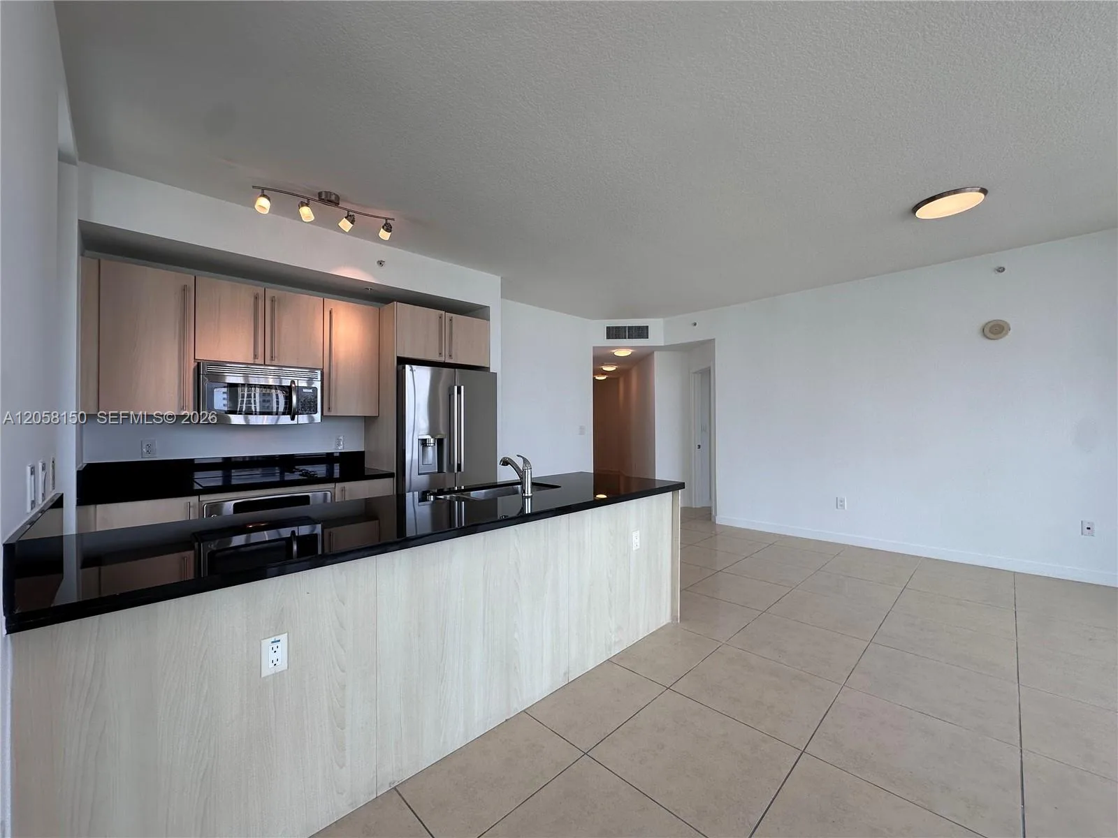 1111 SW 1st Ave # 1525-N, Miami, FL 33130 photo 9