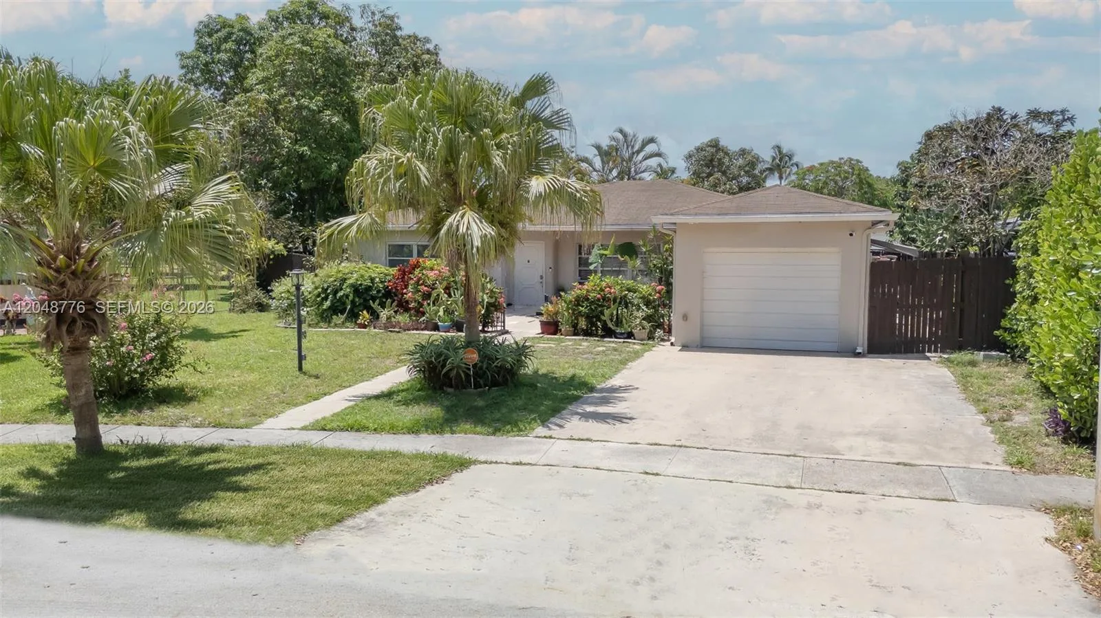 5045 SW 10th St, Margate, FL 33068