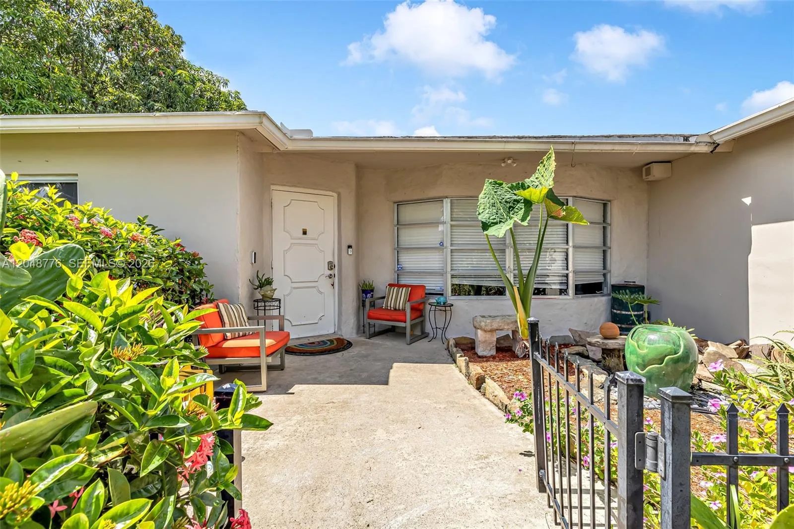 5045 SW 10th St, Margate, FL 33068 photo 6
