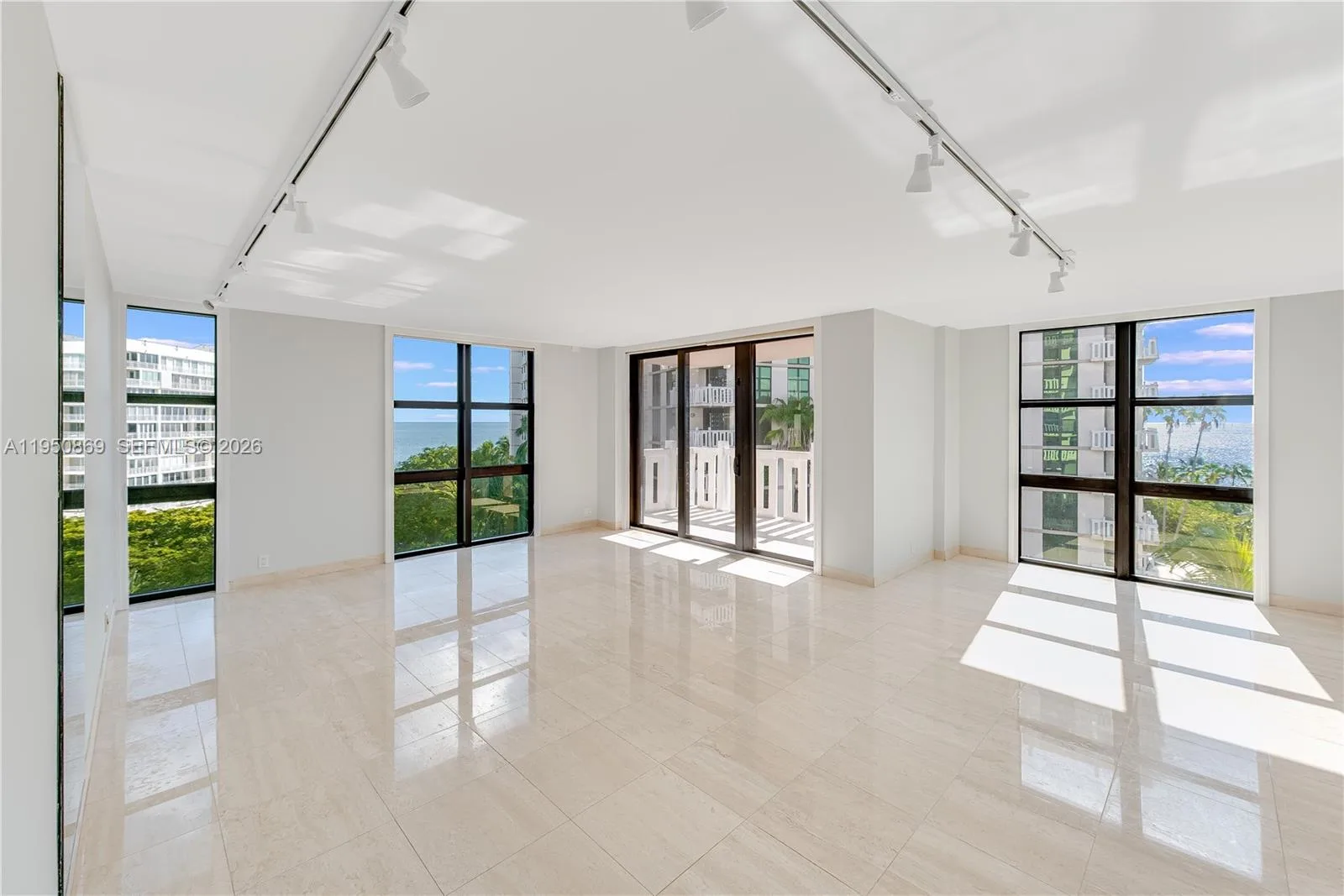 1121 Crandon Blvd # F601, Key Biscayne, FL 33149