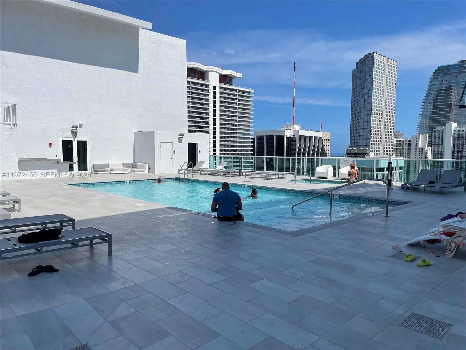 133 NE 2nd Ave # 1007, Miami, FL 33132 photo 2