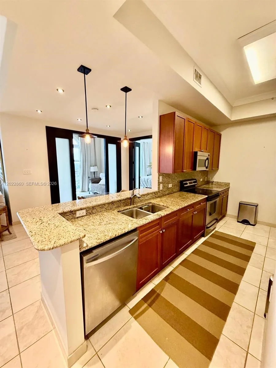 19501 W Country Club Dr # TS-03, Aventura, FL 33180 photo 11