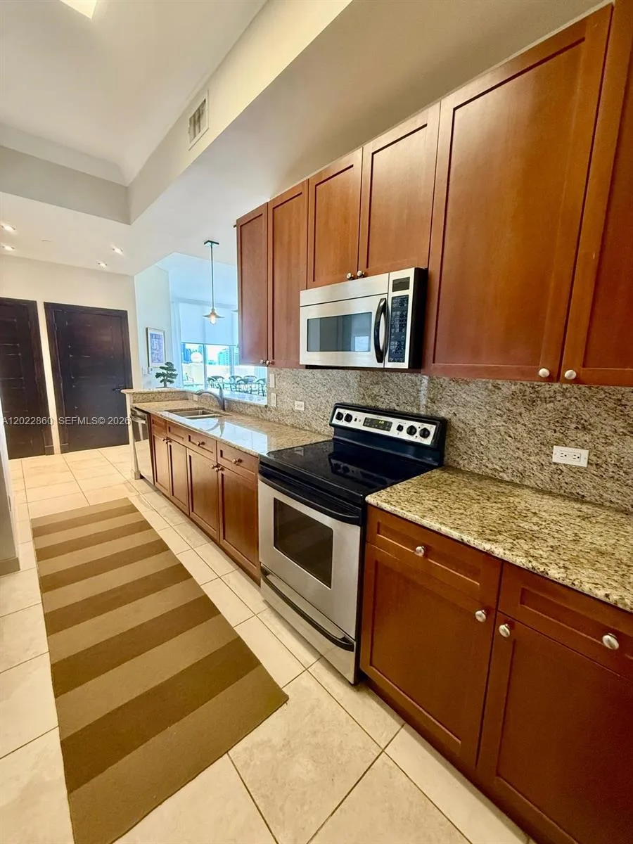 19501 W Country Club Dr # TS-03, Aventura, FL 33180 photo 13