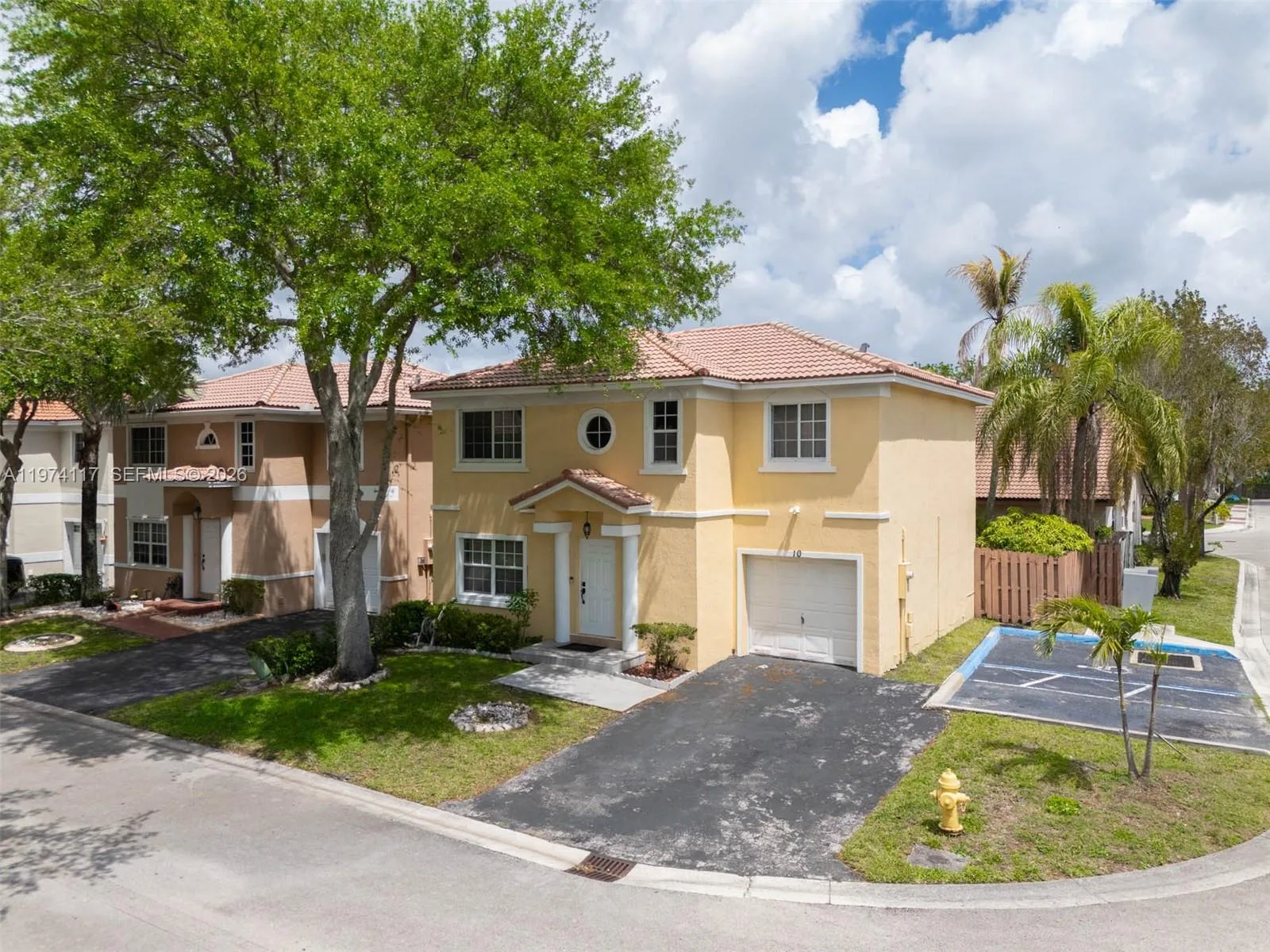 10 NW 110th Ave, Plantation, FL 33324 photo 5
