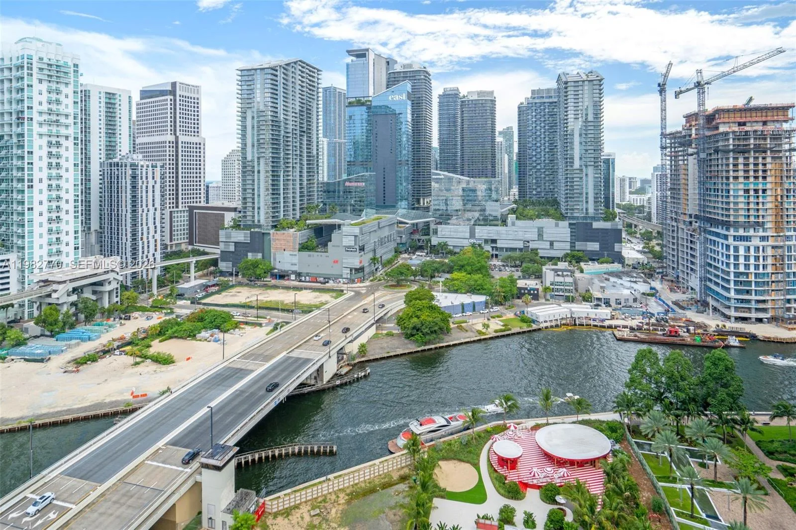 350 S Miami Ave # 2412, Miami, FL 33130