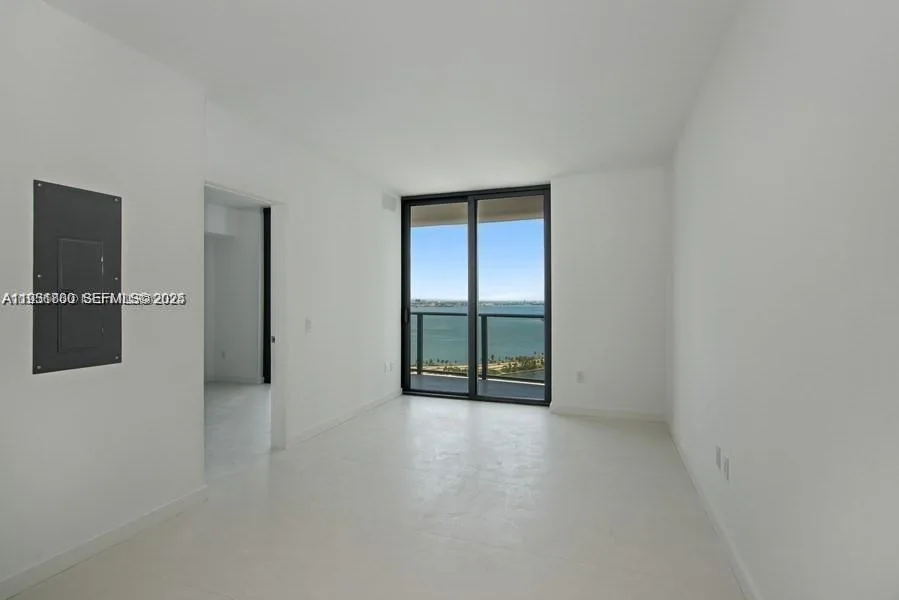 501 NE 31st St # 3102, Miami, FL 33137 photo 2