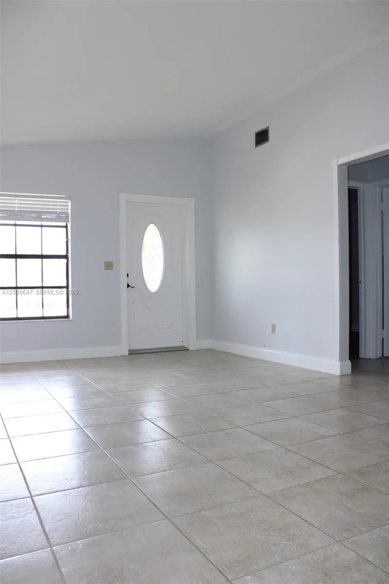 2728 W 74th St # 2728, Hialeah, FL 33016