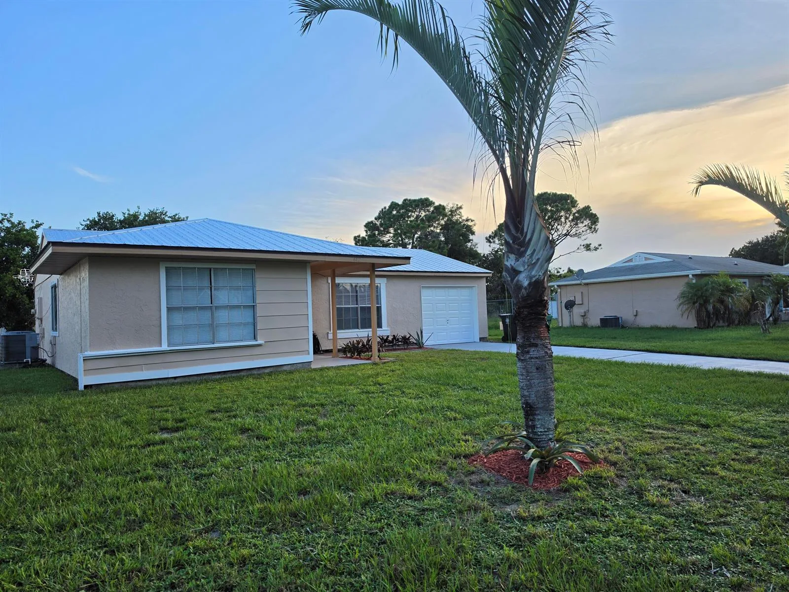 442 SW BELMONT Circle, Port St. Lucie, FL 34953 photo 12