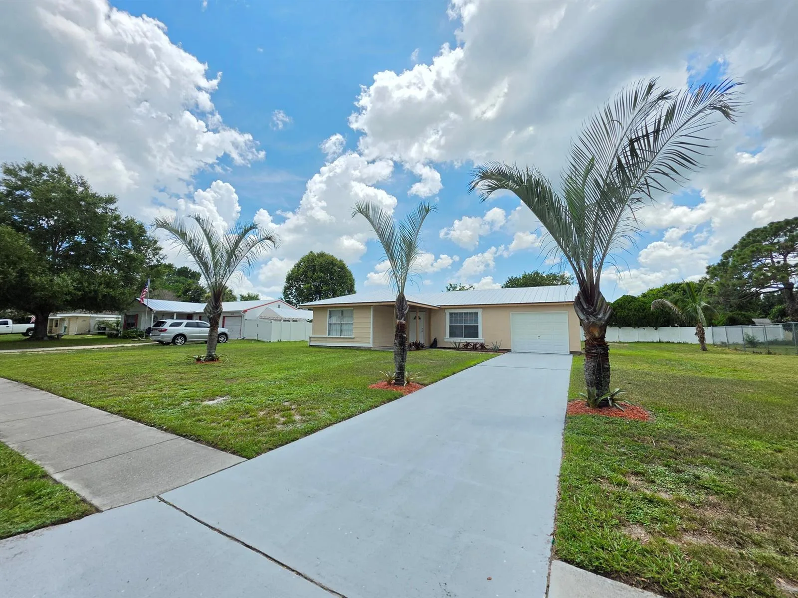 442 SW BELMONT Circle, Port St. Lucie, FL 34953 — zdjęcie 2