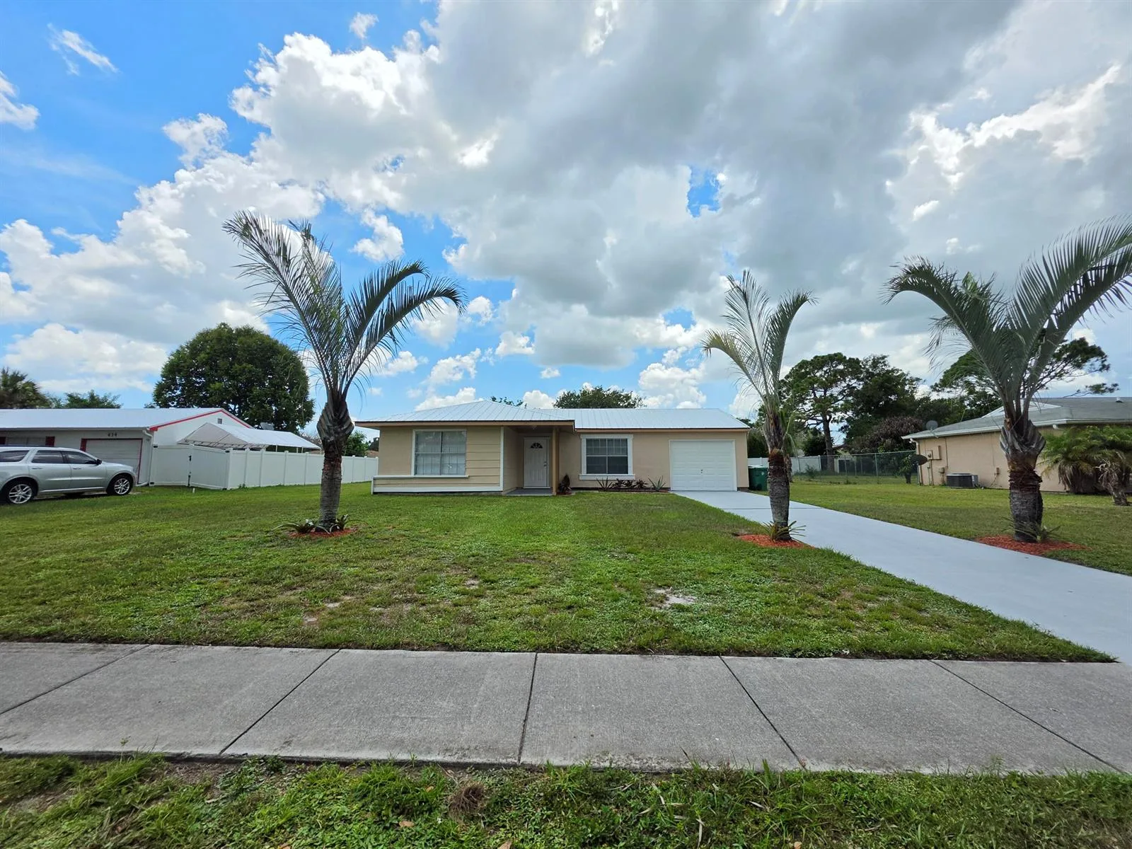 442 SW BELMONT Circle, Port St. Lucie, FL 34953 photo 7