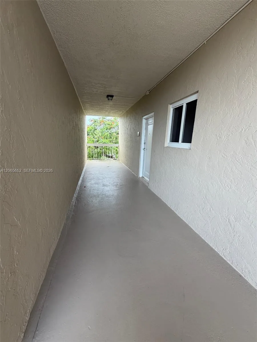 7850 Camino Real # O-401, Miami, FL 33143 photo 4