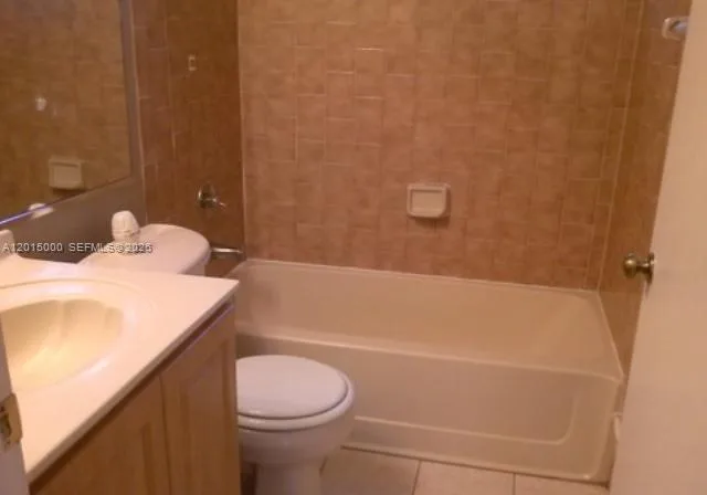 5490 W 21st Ct # 313, Hialeah, FL 33016 photo 10