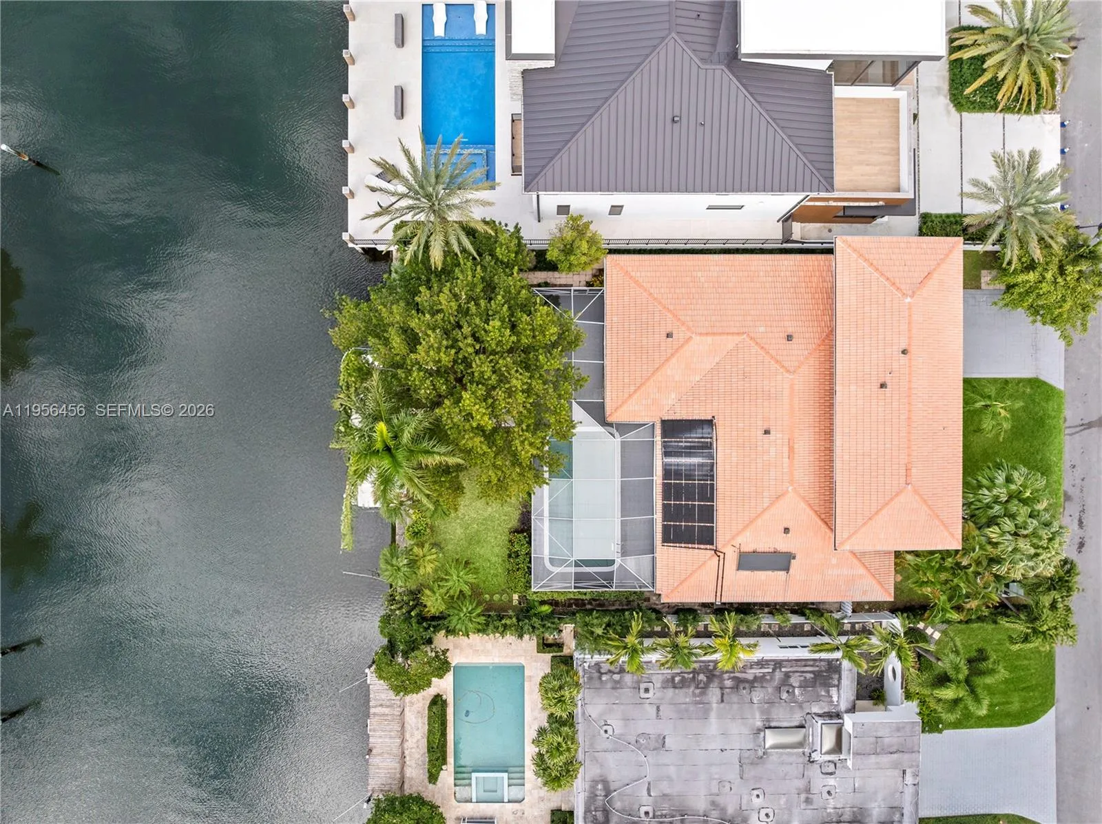 405 Bontona Ave, Fort Lauderdale, FL 33301 photo 4