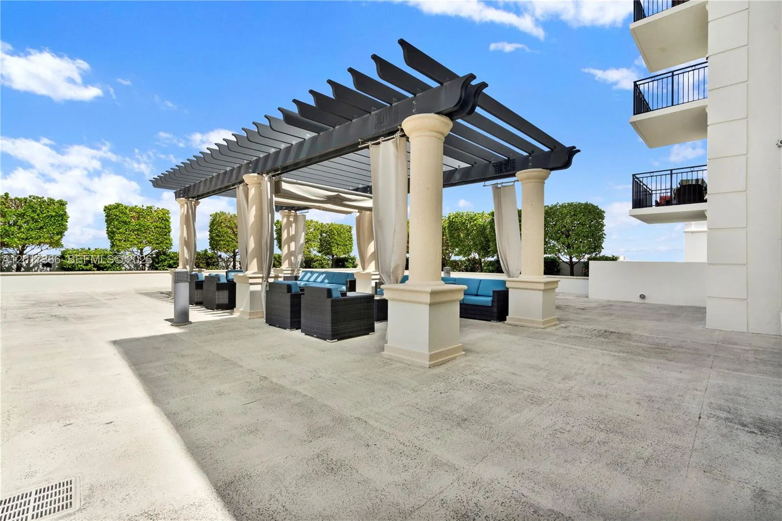 1300 Ponce De Leon Blvd # 703, Coral Gables, FL 33134 photo 9