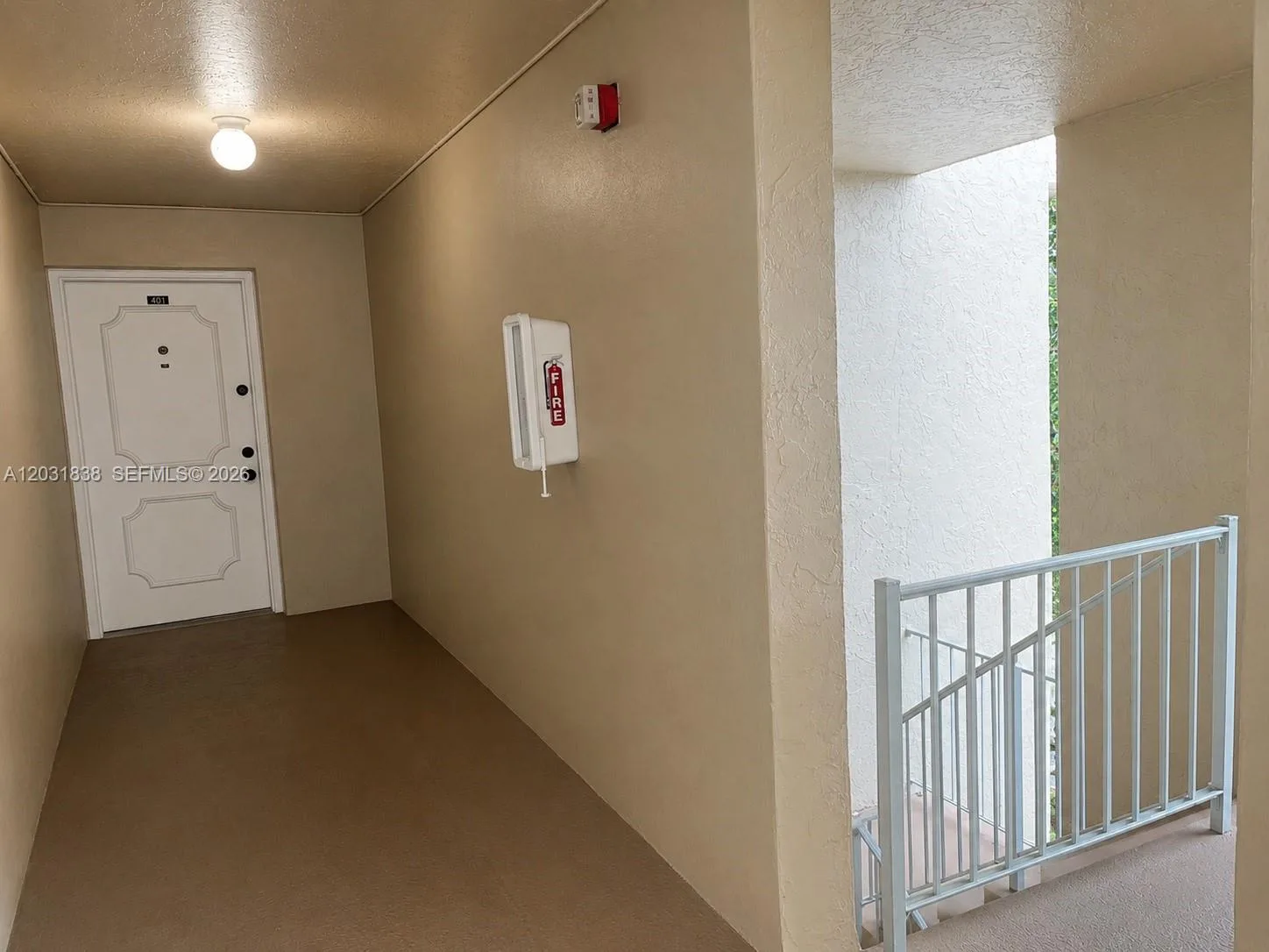 9420 Tangerine Pl # 401, Davie, FL 33324 photo 2