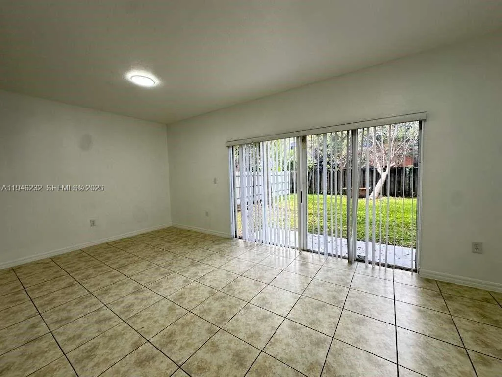 820 SW 6TH CT, Florida City, FL 33034 photo 8