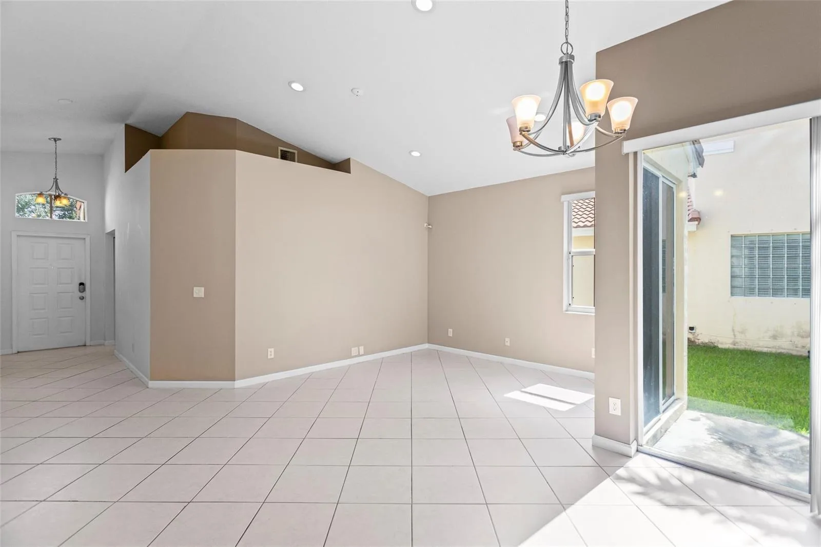 15250 SW 49TH Court, Davie, FL 33331 photo 8