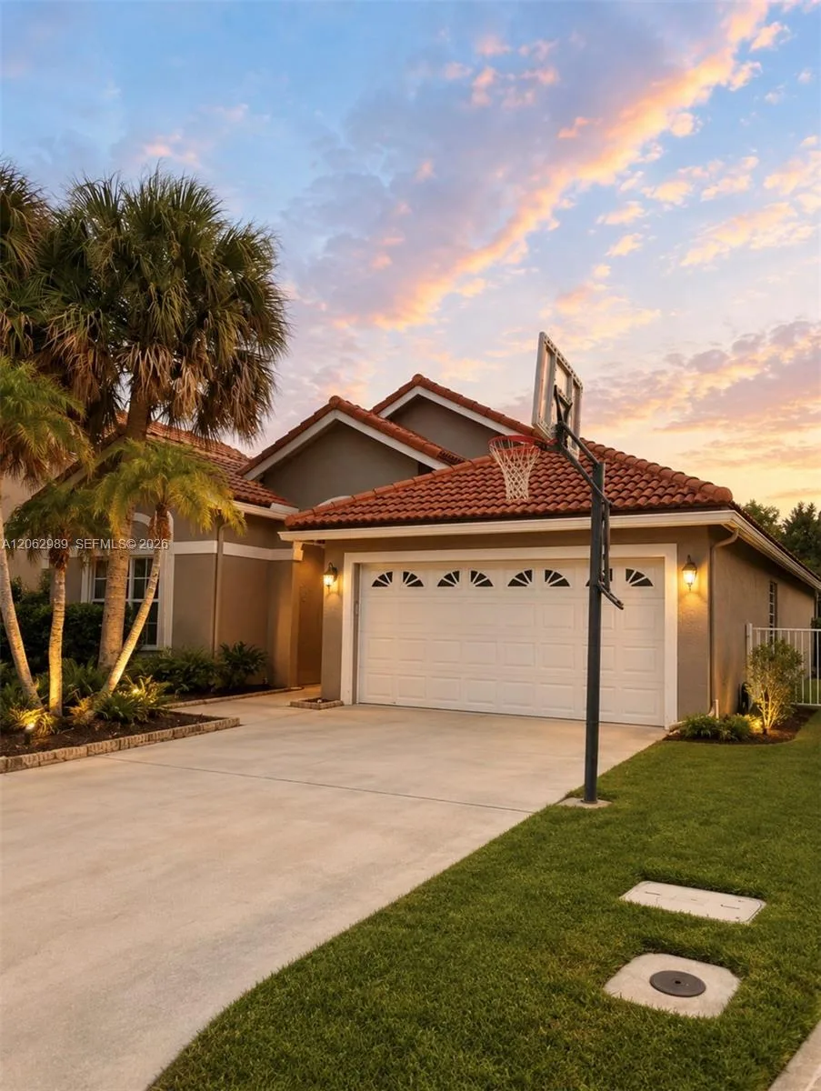 22015 Altona Dr, Boca Raton, FL 33428 photo 2