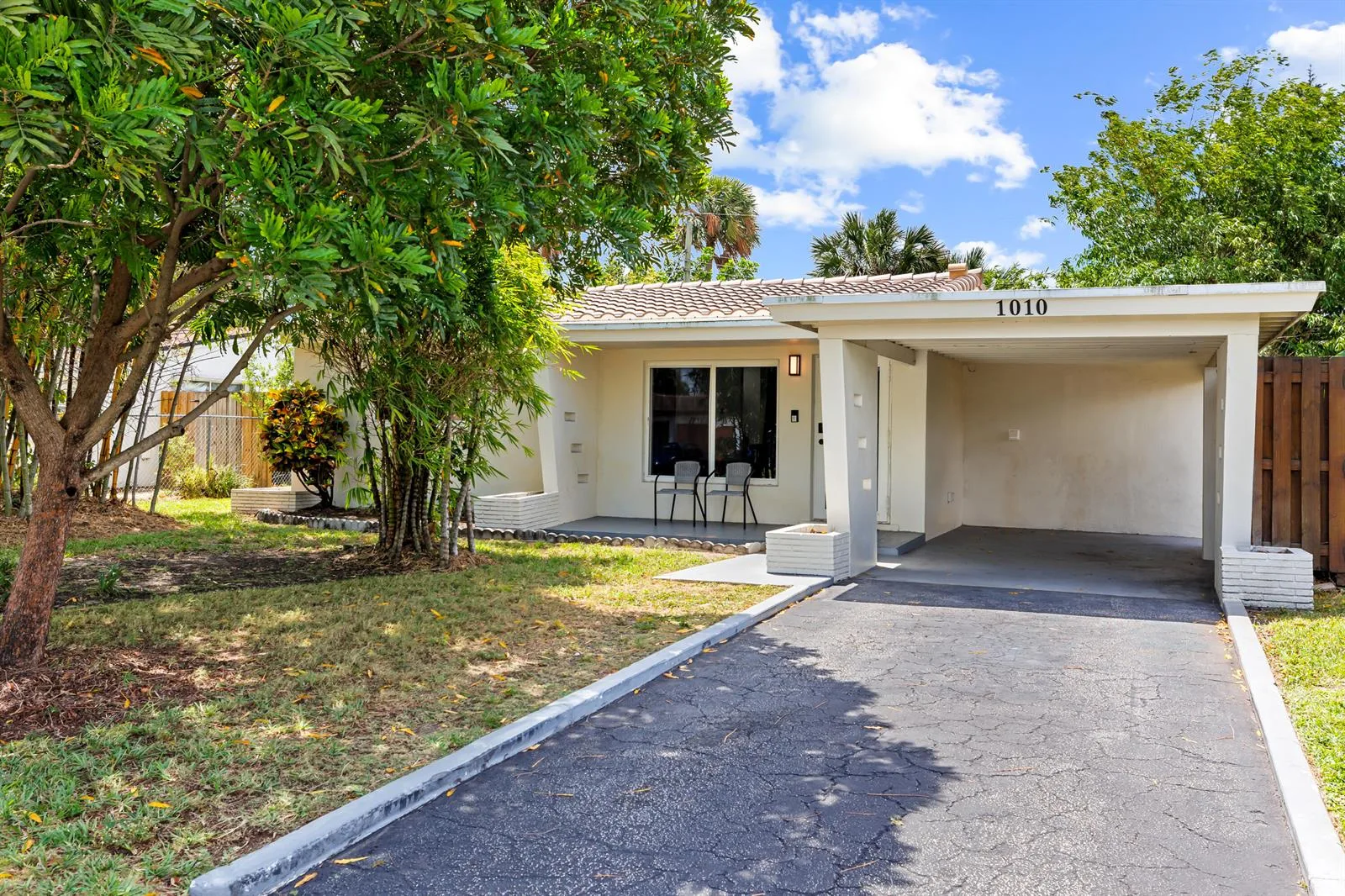 1010 SW 32nd Street, Fort Lauderdale, FL 33315