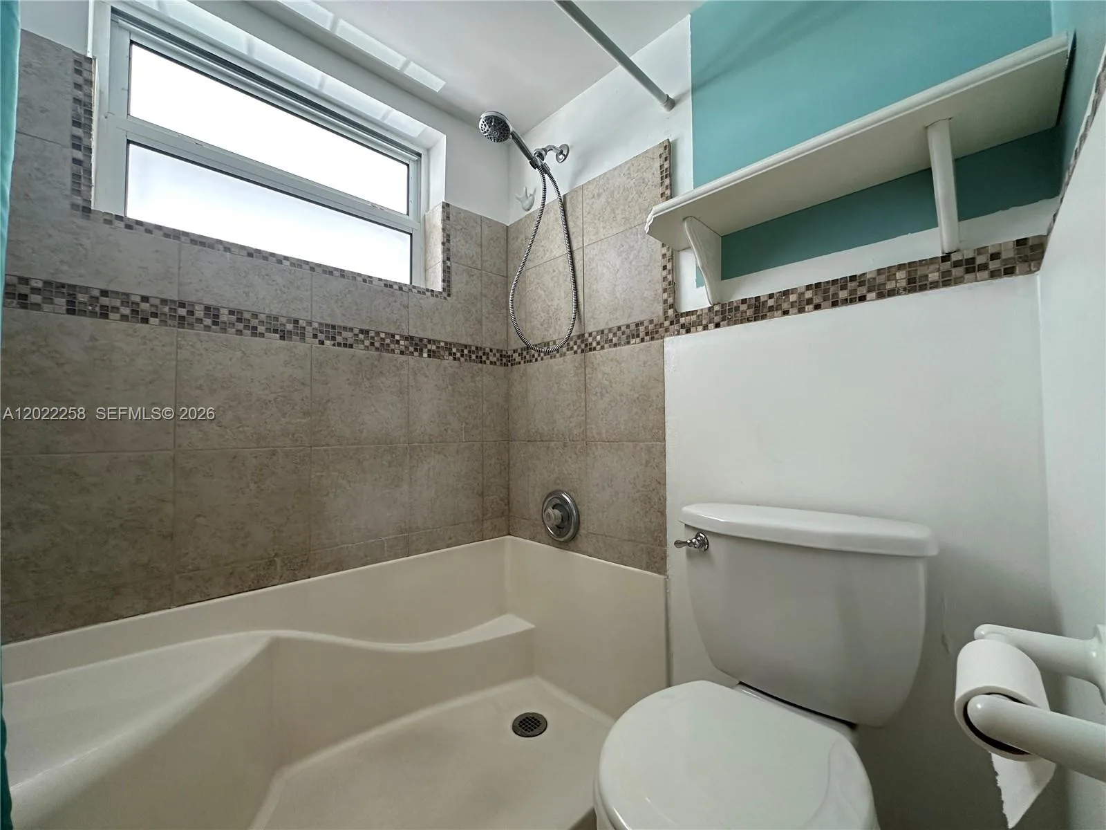 3700 Harrison St # 15A, Hollywood, FL 33021 photo 9