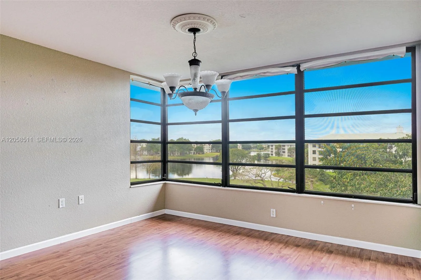 1705 Whitehall Dr # 401, Davie, FL 33324 photo 9