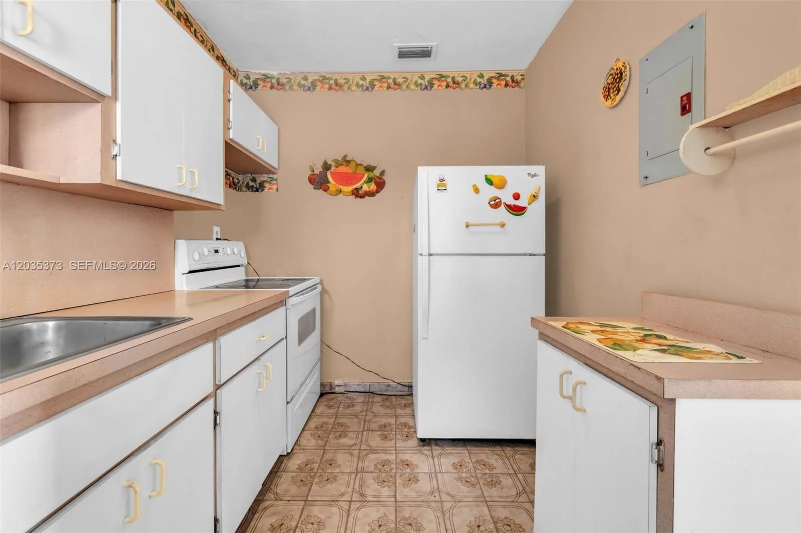 151 E 16th St, Hialeah, FL 33010 photo 5