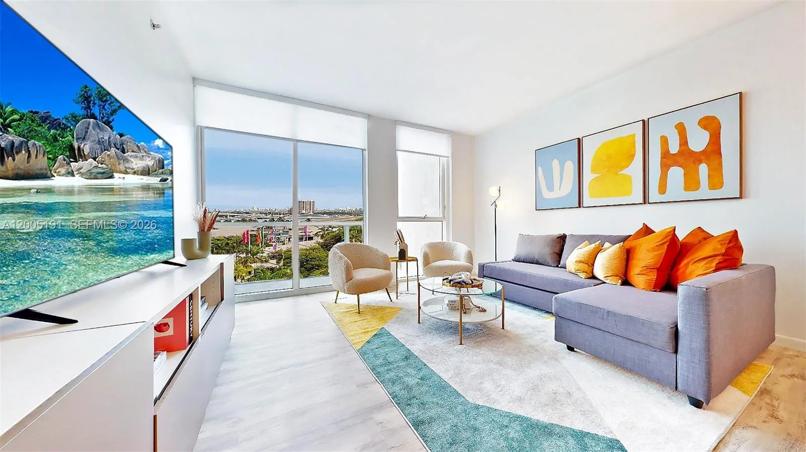 244 Biscayne Blvd # 704, Miami, FL 33132