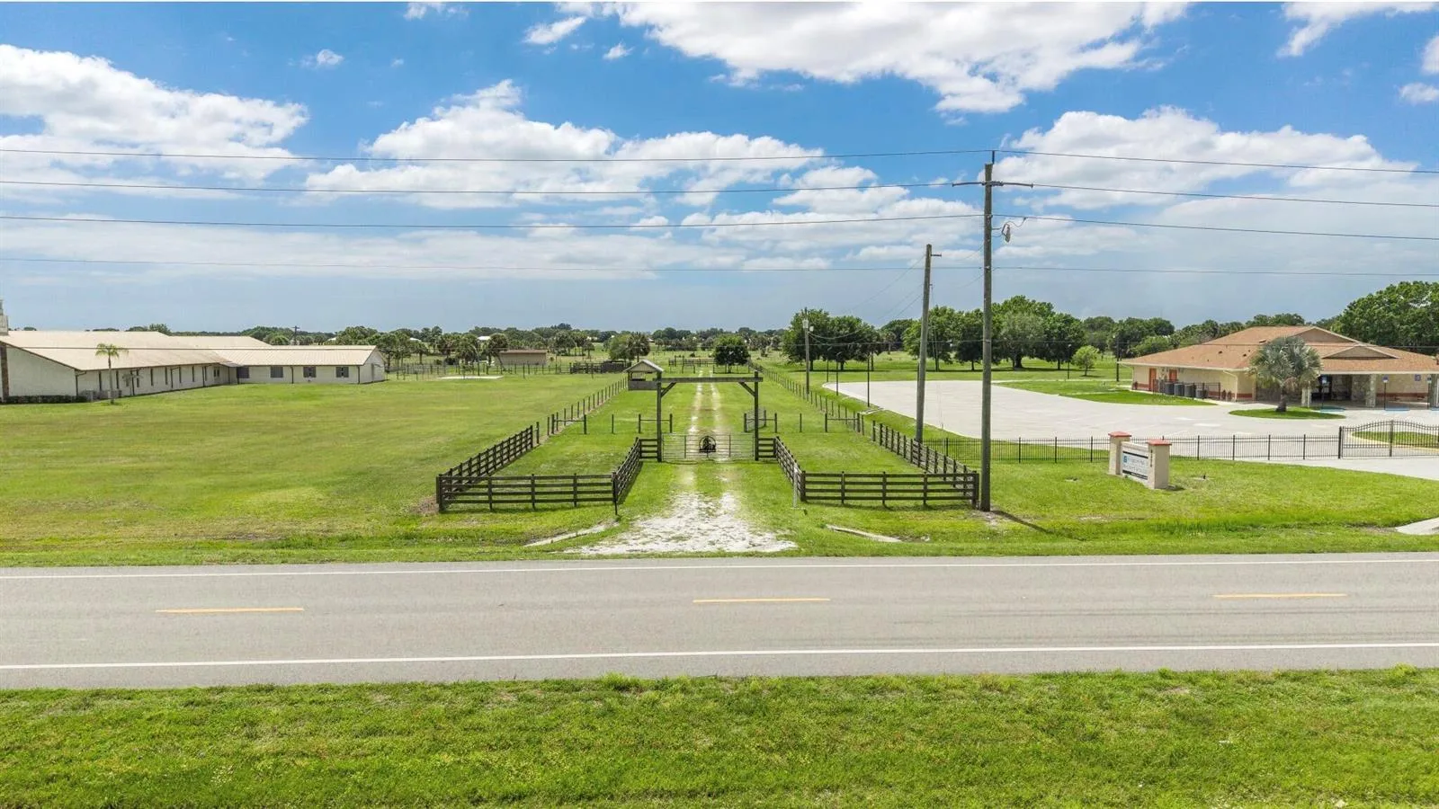 8164 Highway 70 W, Okeechobee, FL 34972 photo 4
