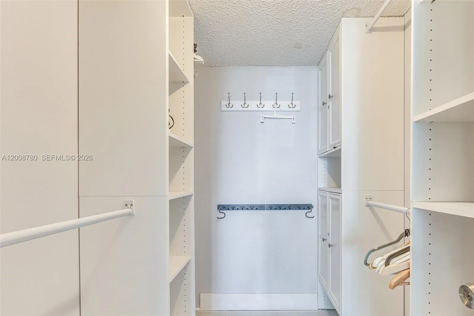 250 181st Dr # 102, Sunny Isles Beach, FL 33160 photo 11