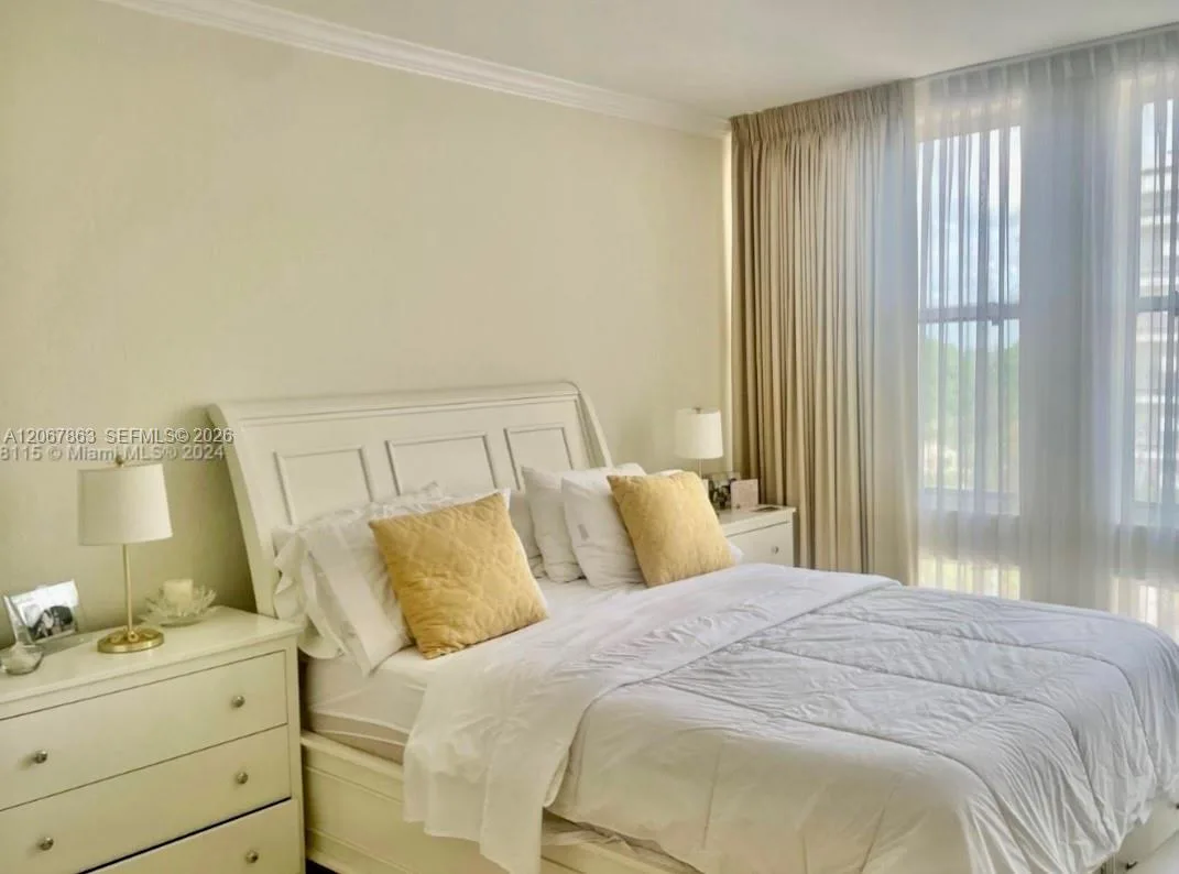 700 Biltmore Way # 818, Coral Gables, FL 33134 photo 2