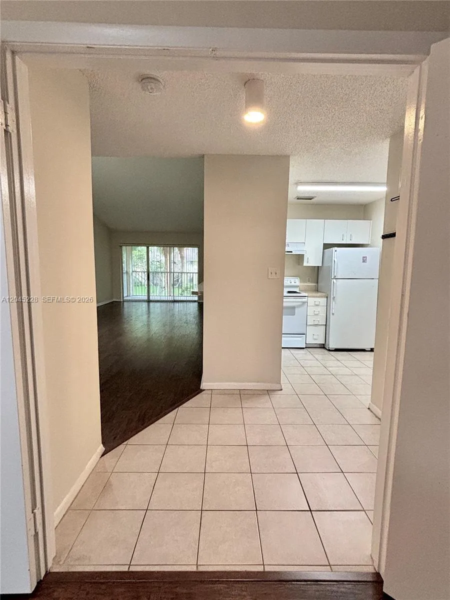 1040 Coral Club Dr # 1040, Coral Springs, FL 33071 photo 13