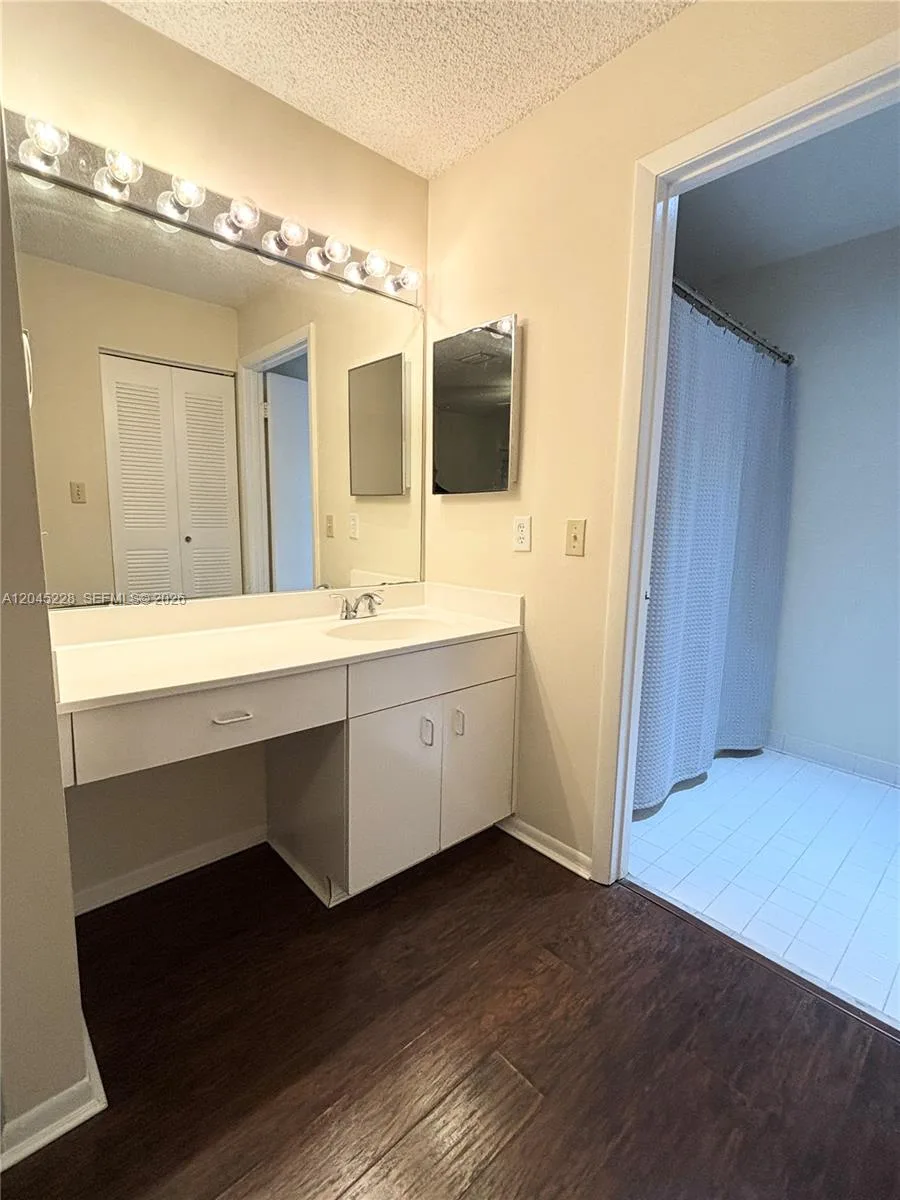 1040 Coral Club Dr # 1040, Coral Springs, FL 33071 photo 8