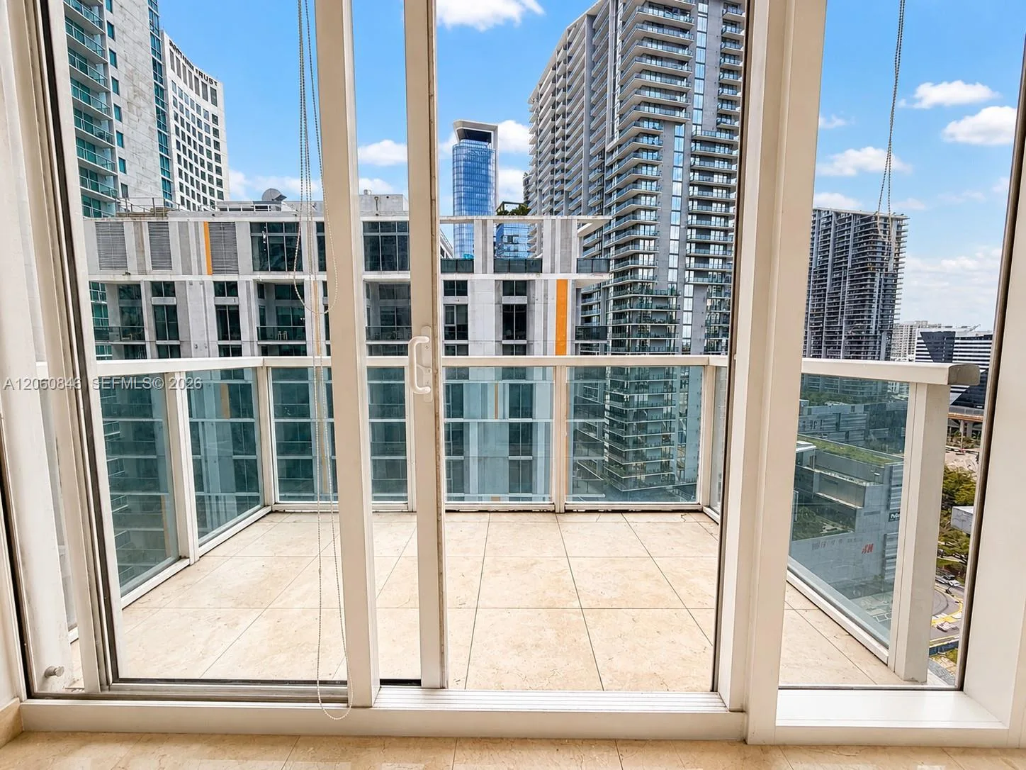 41 SE 5th St # 1412, Miami, FL 33131 photo 13
