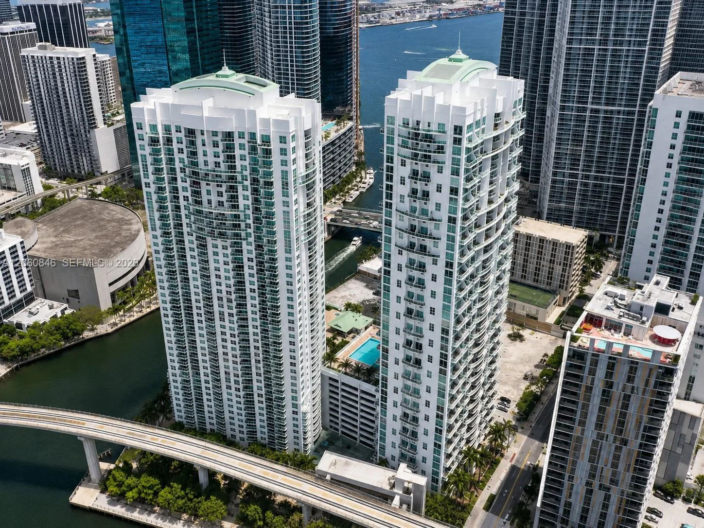 41 SE 5th St # 1412, Miami, FL 33131 photo 6