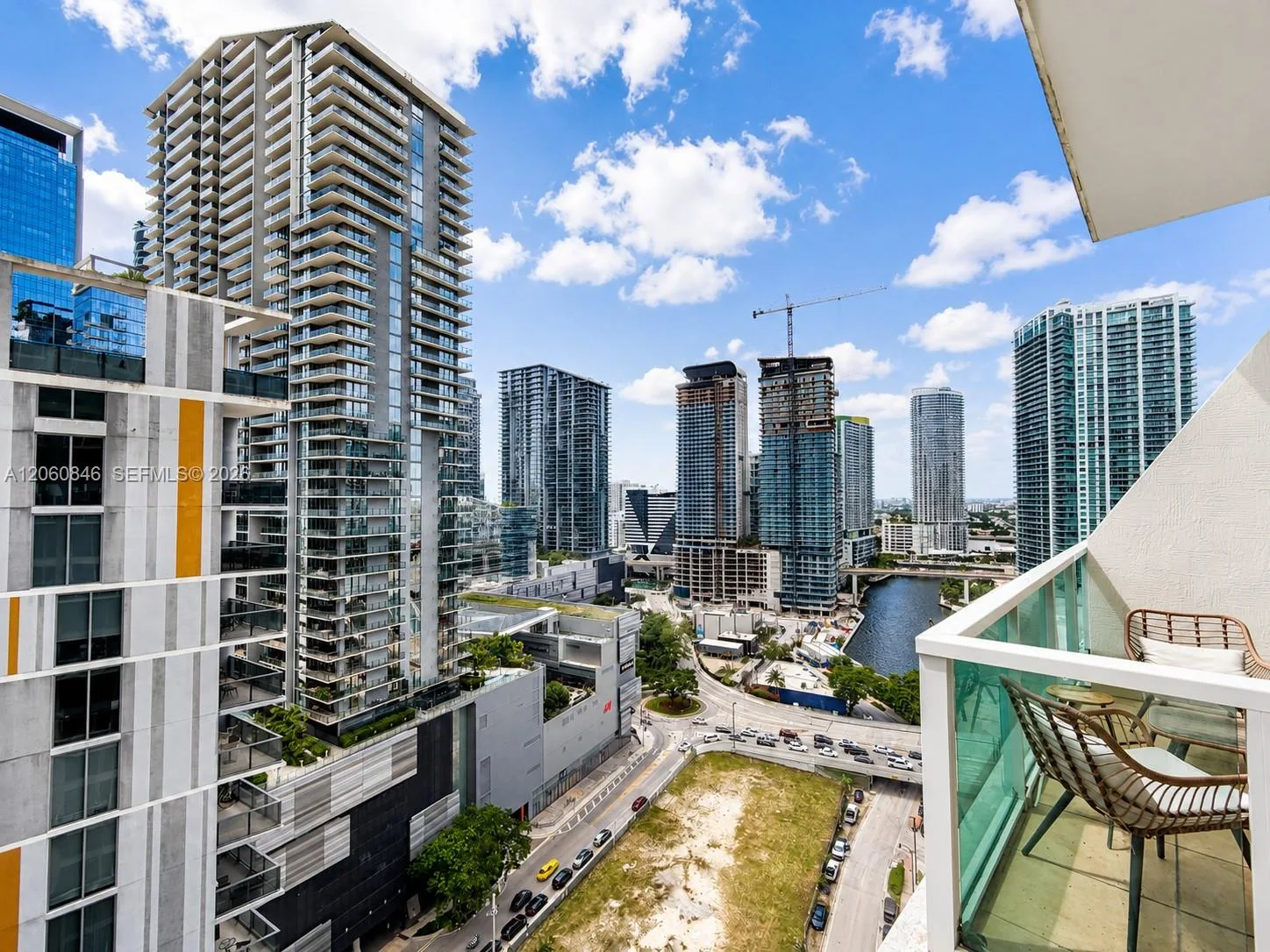 41 SE 5th St # 1412, Miami, FL 33131 photo 9