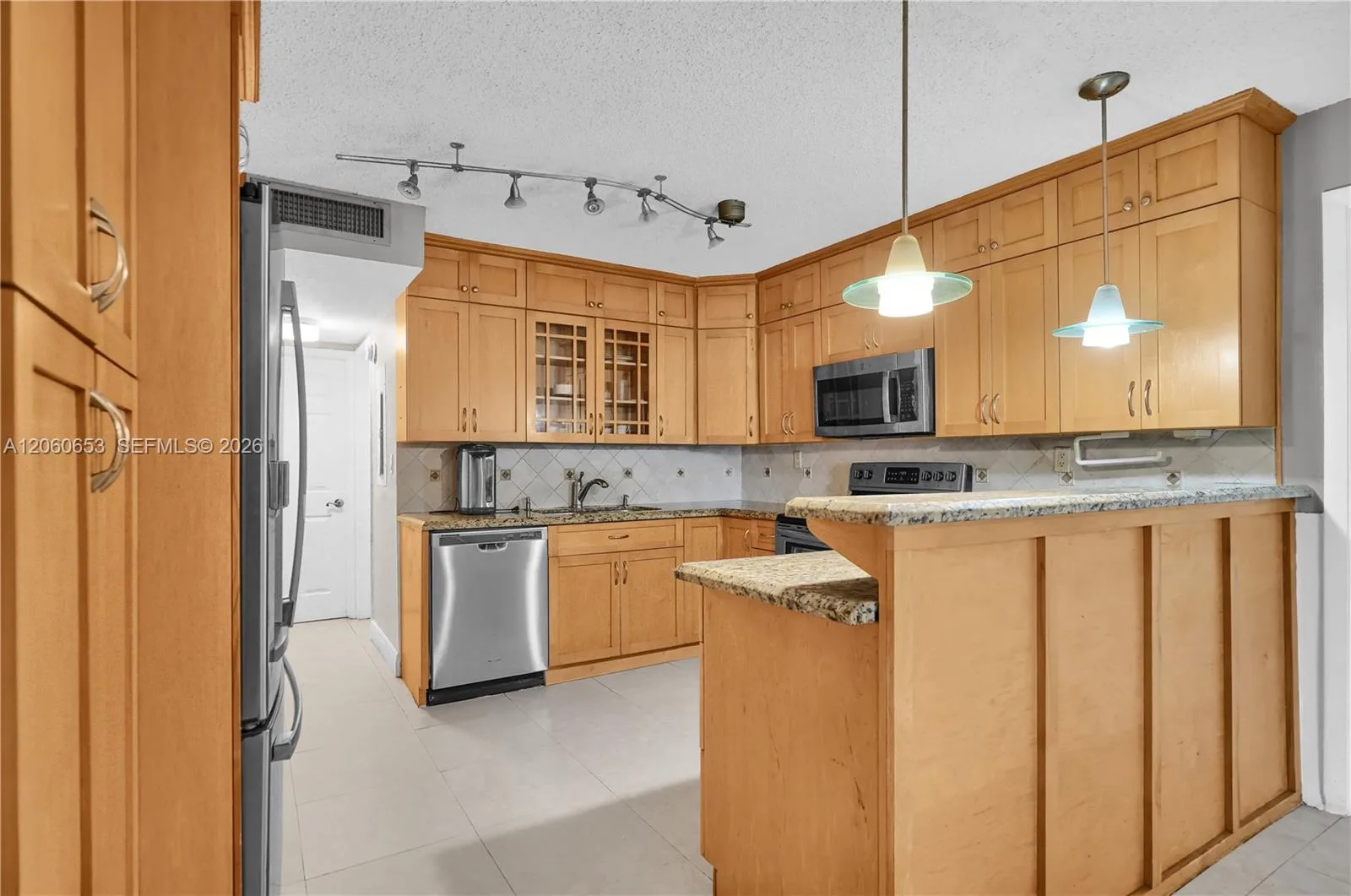 4011 N Meridian Ave # 21, Miami Beach, FL 33140 — zdjęcie 4