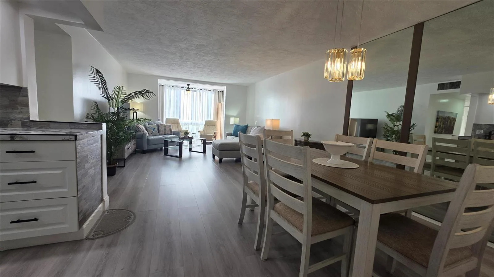 2831 Somerset Drive # 105, Lauderdale Lakes, FL 33311