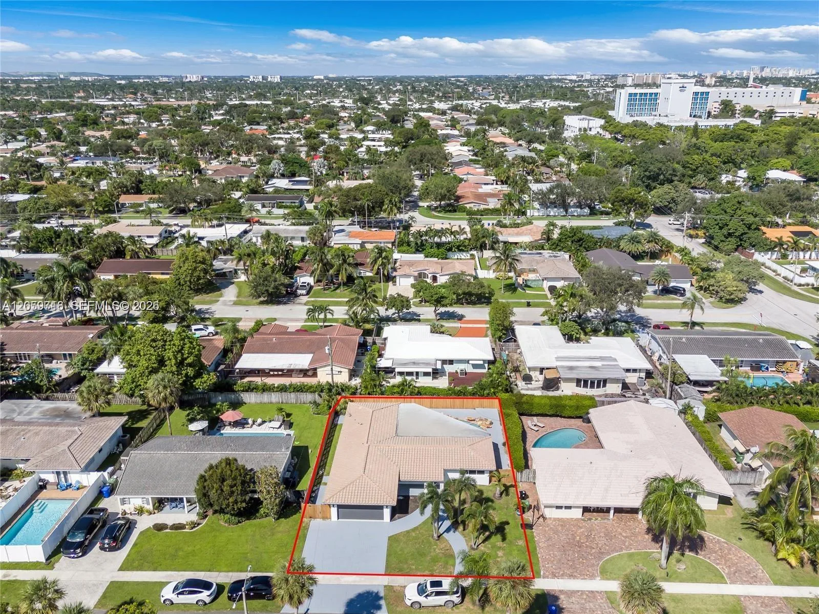 2185 Imperial Point Dr, Fort Lauderdale, FL 33308 photo 3
