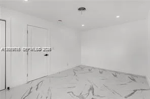 2185 Imperial Point Dr, Fort Lauderdale, FL 33308 photo 9