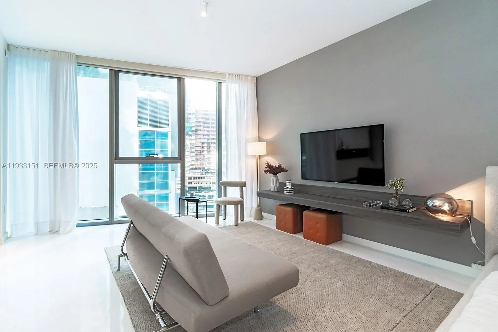 300 Biscayne Blvd Way # 805, Miami, FL 33131