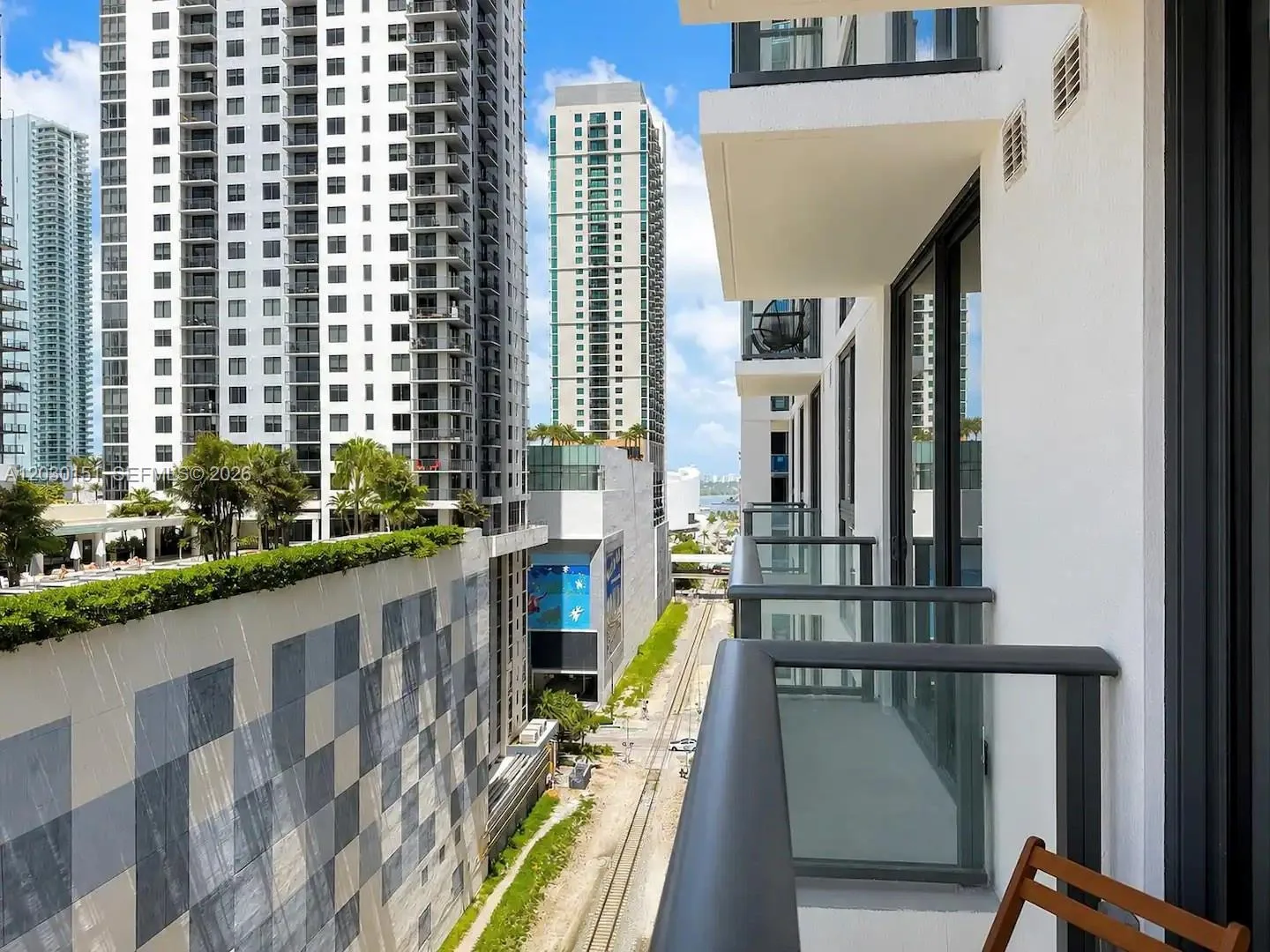 11 NE 6th St # 1212, Miami, FL 33132