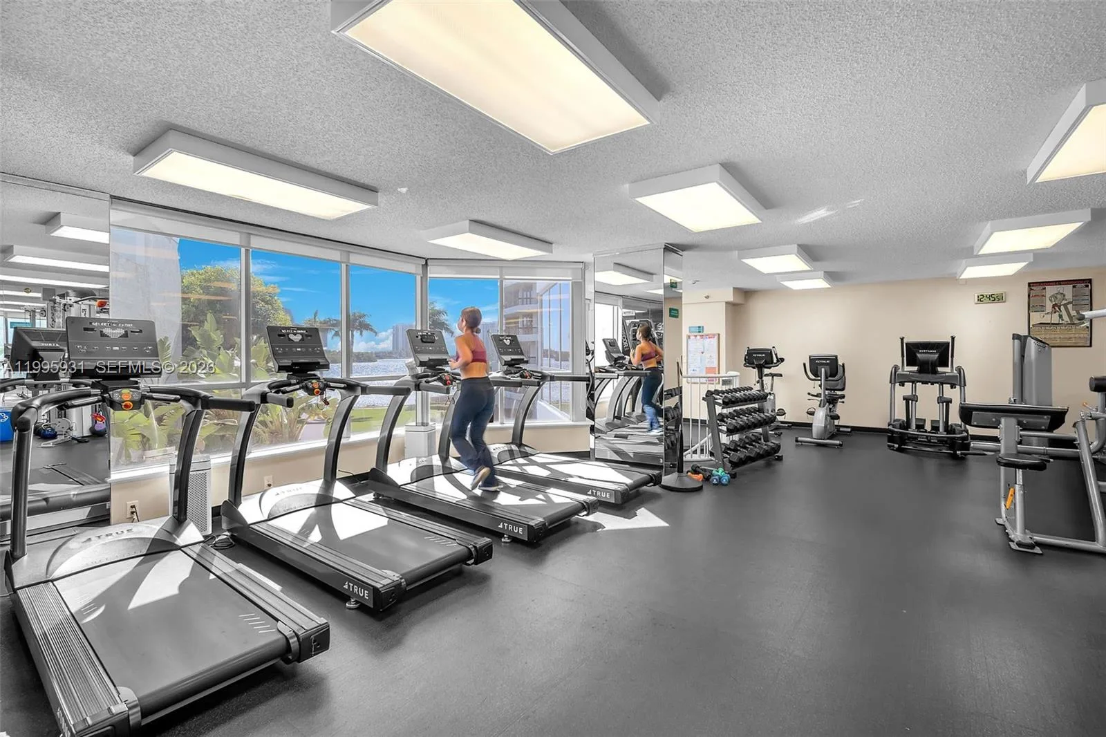 3500 Mystic Pointe Dr # 3001, Aventura, FL 33180 photo 13