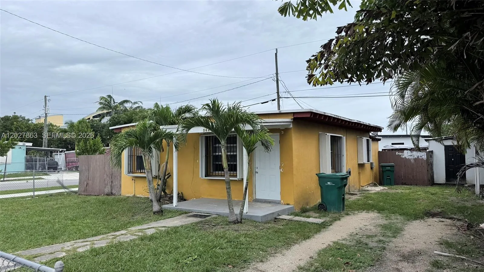 544 NW 10th St, Florida City, FL 33034 photo 2