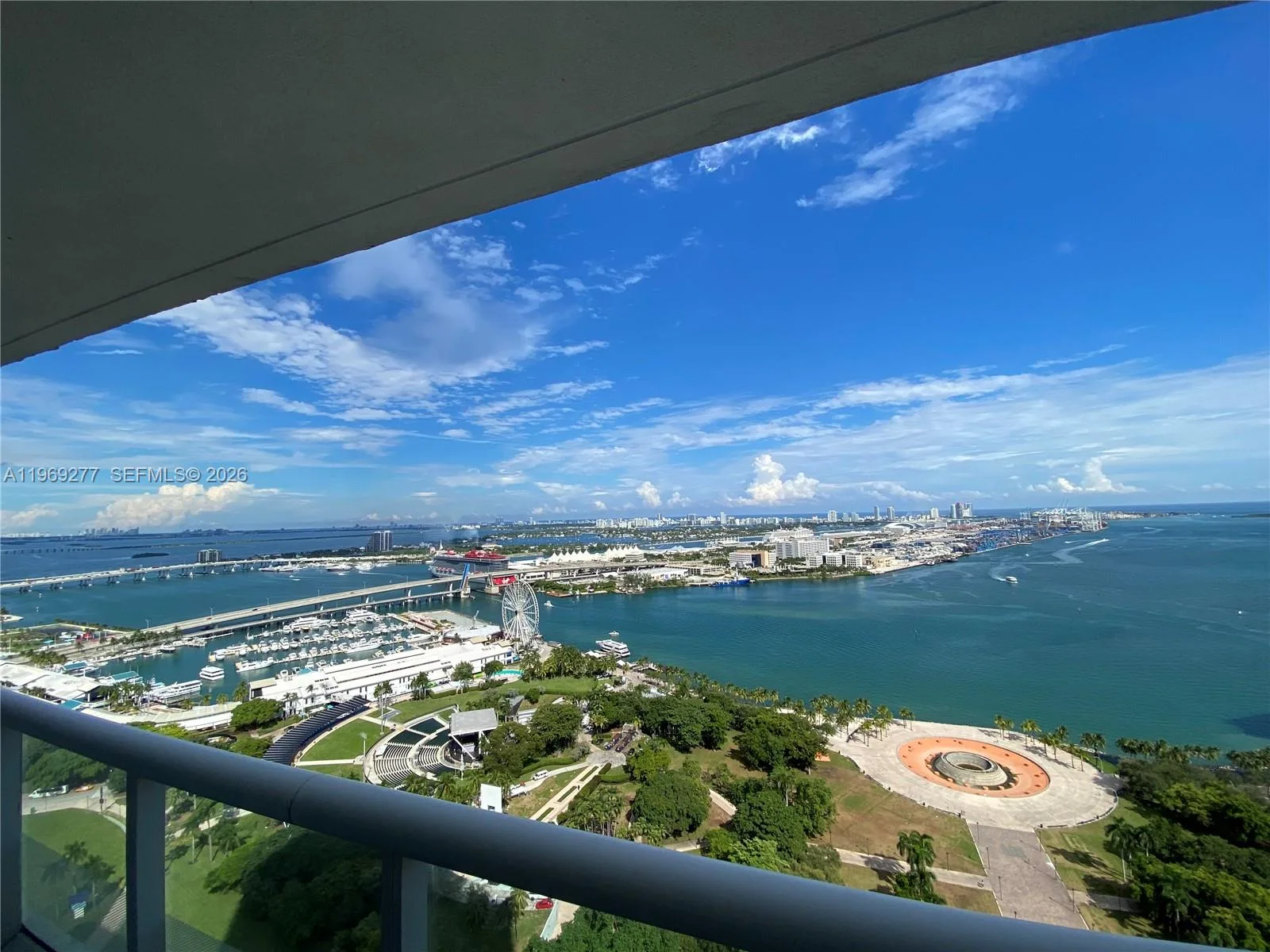 50 Biscayne Blvd # 3508, Miami, FL 33132