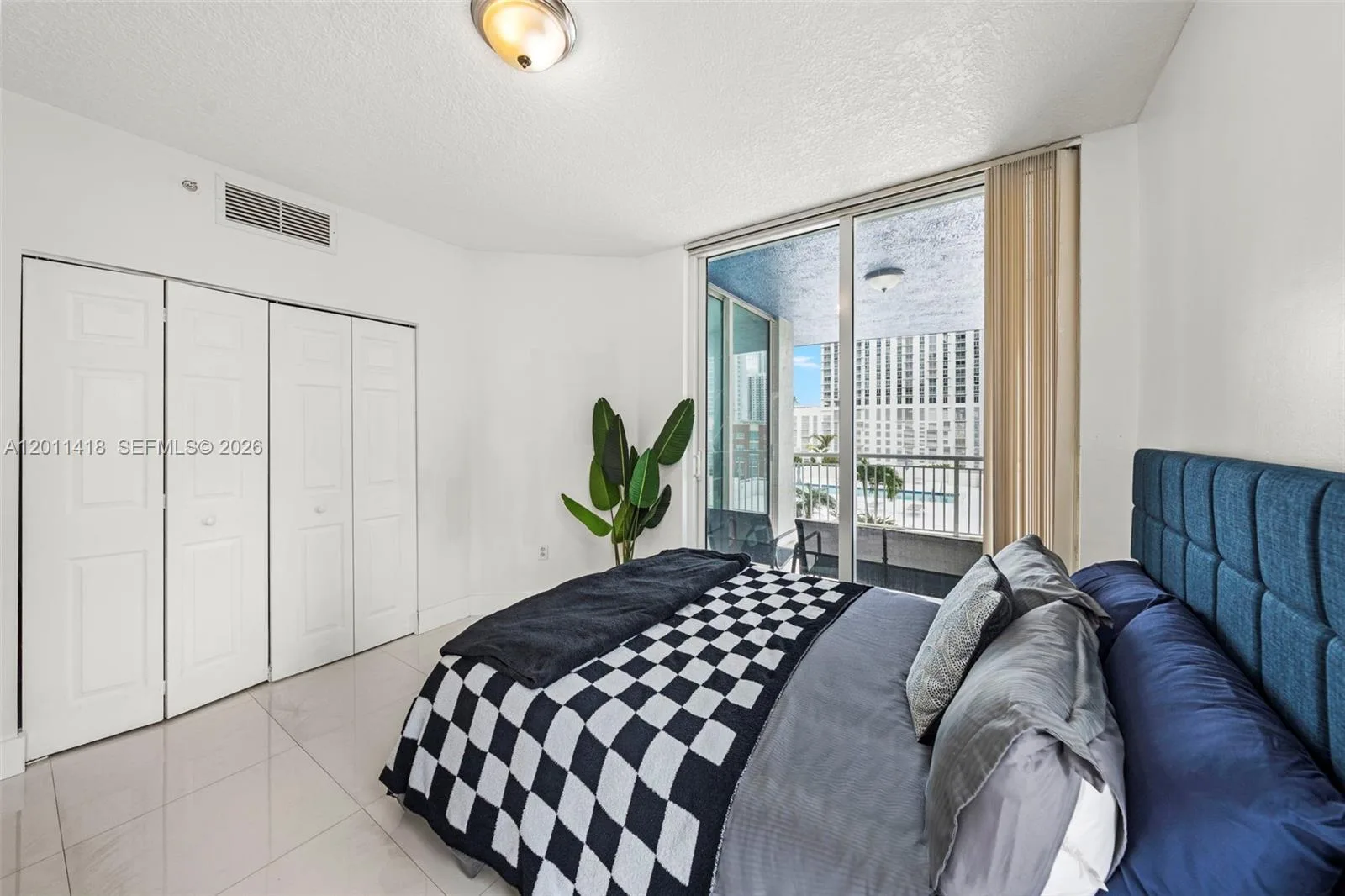 275 NE 18th St # 708, Miami, FL 33132 photo 10