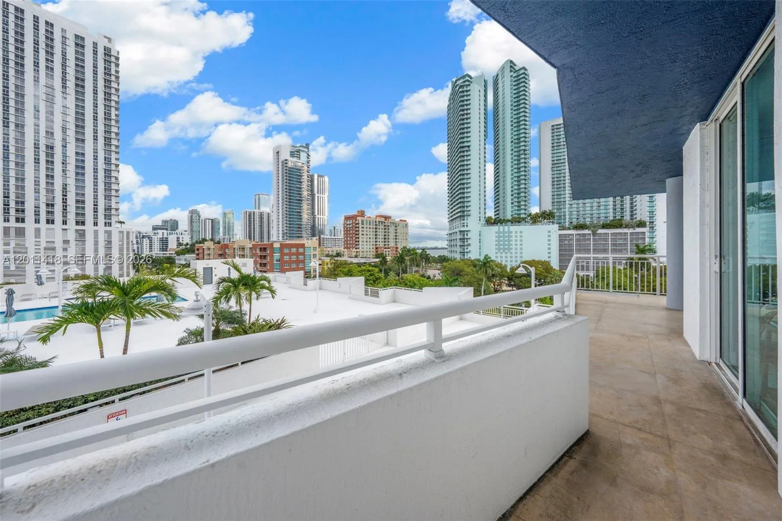 275 NE 18th St # 708, Miami, FL 33132 photo 2
