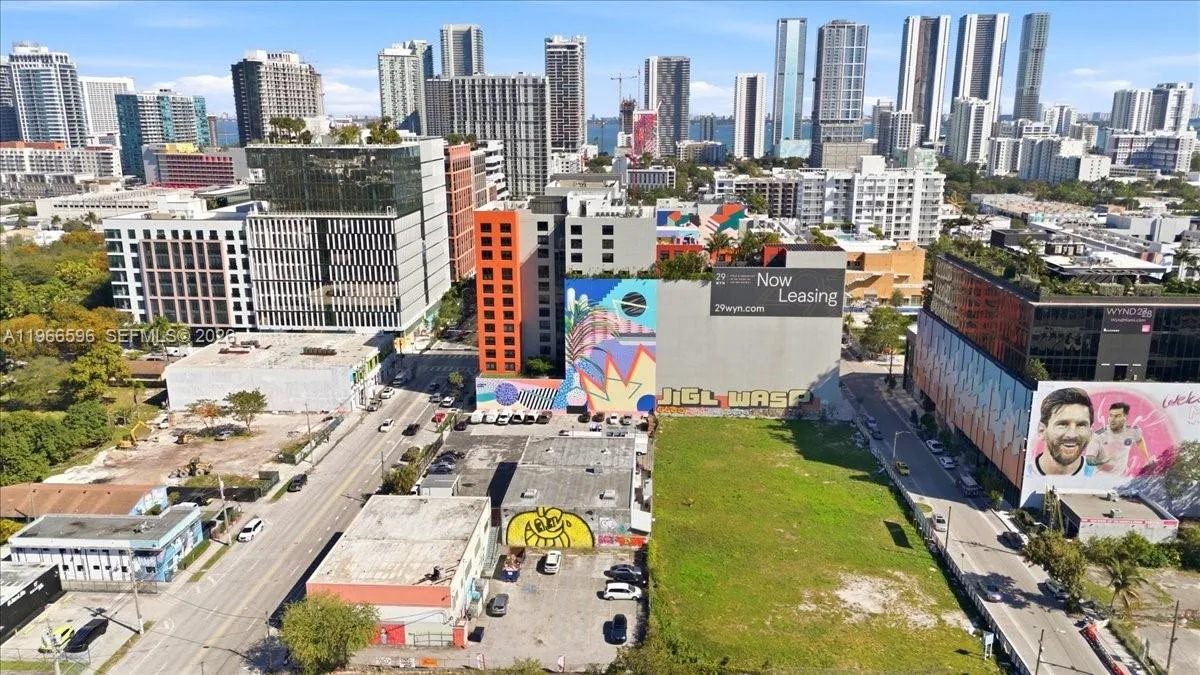 150 NW 29th St # 160, Miami, FL 33127