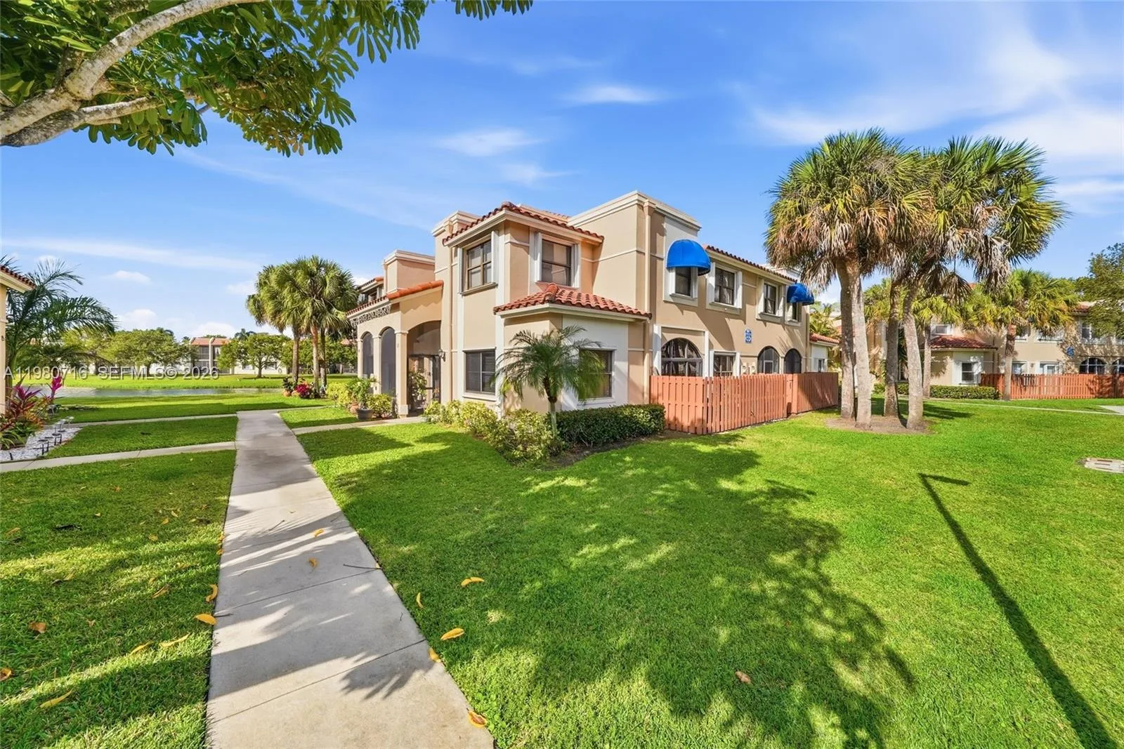 567 Racquet Club Rd # 18, Weston, FL 33326 photo 9
