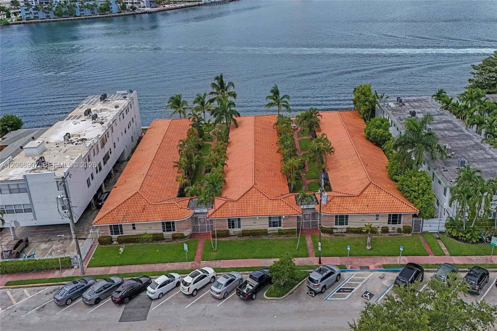 2170 Bay Dr # 3-22, Miami Beach, FL 33141