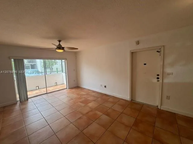 7915 SW 104th St # 104G, Miami, FL 33156 photo 2